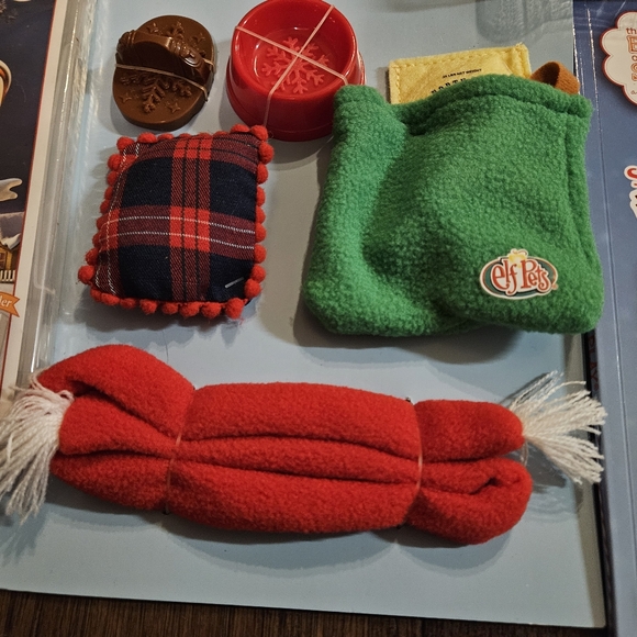 The Elf On The Shelf Claus Couture Frosted Fishing Hut Rock Roll Tools Tips Used - Picture 4 of 7